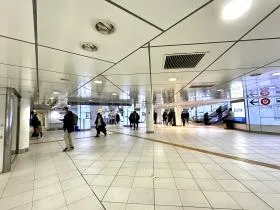 新宿三丁目駅