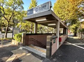 A3出入口（地上）