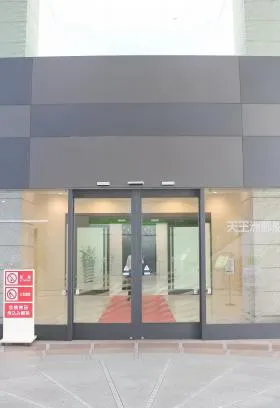 天王洲オーシャンスクエアの外観