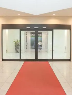天王洲オーシャンスクエアの外観