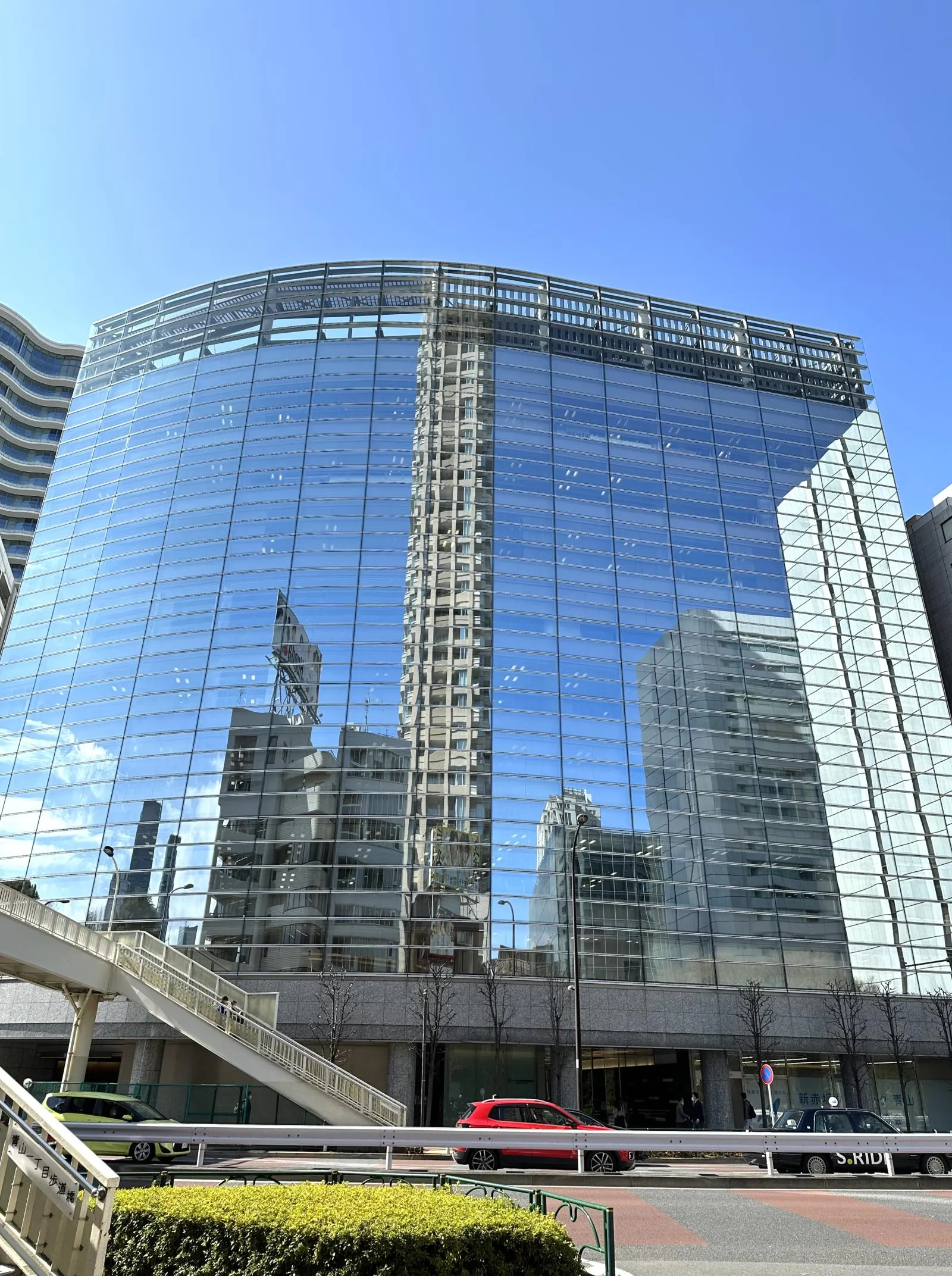 ヒューリック青山外苑東通ビル(旧:南青山M-SQUARE)の外観写真