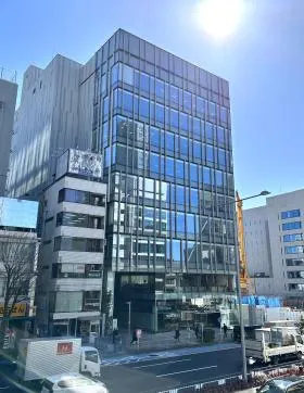表参道グランビル(旧: クローバー南青山)の外観