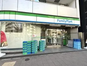 ファミリーマート