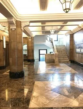 日証館の外観