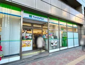 コンビニ