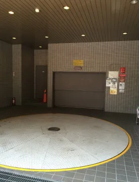 フロンティア御成門(旧:NP御成門)の外観