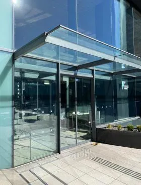 新宿イーストサイドスクエアの外観