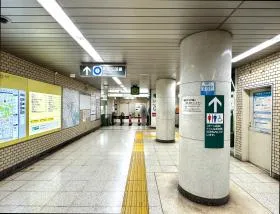 芝公園駅（都営三田線）