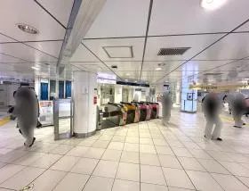 新宿三丁目駅