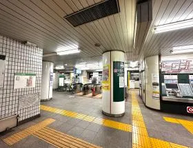 都営浅草線「宝町駅」