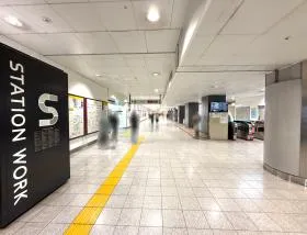 新線新宿駅（都営新宿線・京王新線）