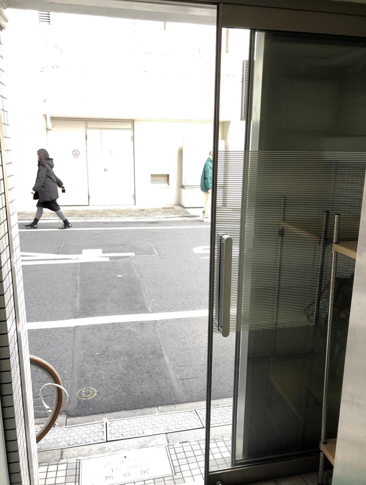 東京都中央区銀座7