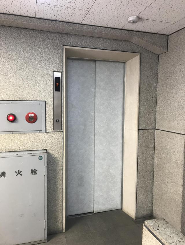 東京都中央区銀座4