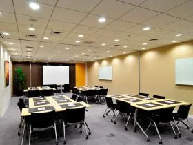 Regus(リージャス)赤坂アークヒルズビジネスセンターの外観