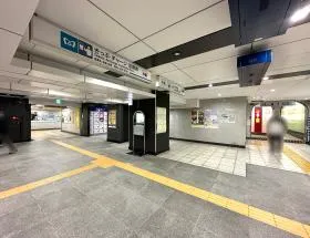 八丁堀駅（東京メトロ日比谷線）