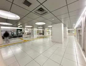 汐留駅（都営大江戸線）