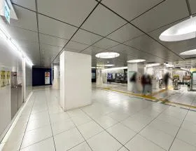 汐留駅（都営大江戸線）