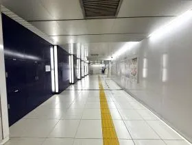 汐留駅（都営大江戸線）