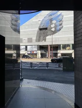 小西ビルの外観