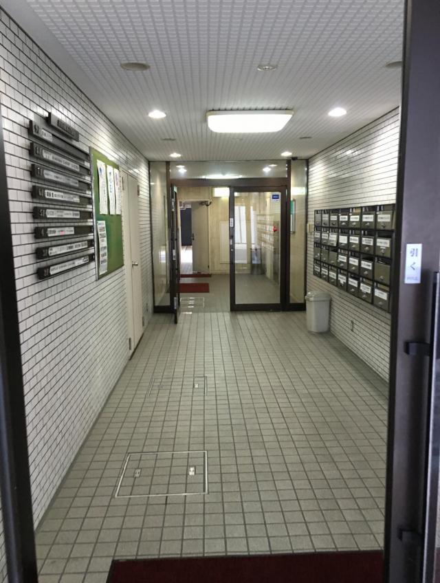 東京都港区西新橋