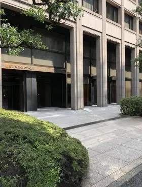 西新橋一丁目ビル(旧:日立ハイテク)の外観