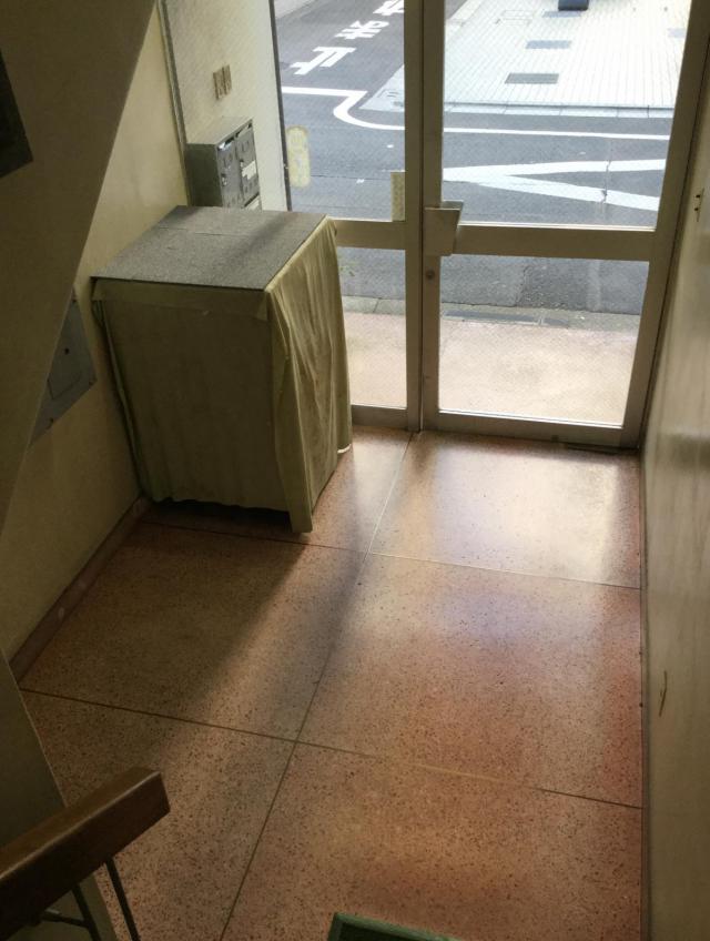 東京都港区西新橋
