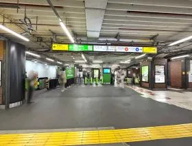 JR新橋駅