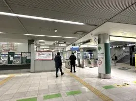 青山一丁目駅