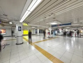 西新宿駅（東京メトロ丸ノ内線）