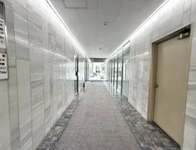 新宿セブンビルの外観