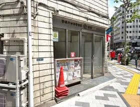新宿セブンビルの外観