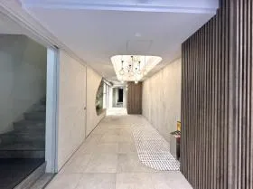 WORK SHINJUKUGYOEN(旧:JESCO新宿御苑)の外観