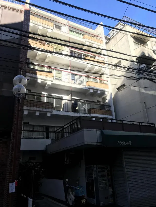 小池ビルの外観写真