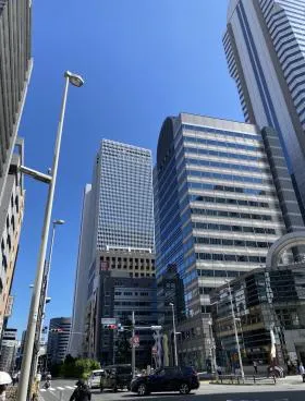 野村不動産西新宿ビルの外観