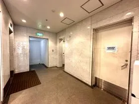 いちご神保町ビルの外観