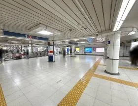 西新宿駅（東京メトロ丸ノ内線）