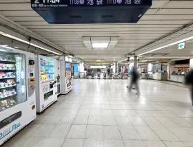 西新宿駅（東京メトロ丸ノ内線）
