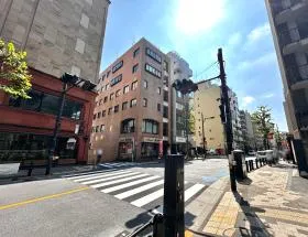 横断歩道を通過する