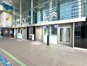 ヒューリック秋葉原タワービルディング(旧:富士ソフト秋葉原)の外観