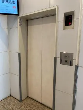 サウスタワーの外観