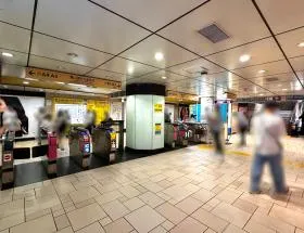 表参道駅
