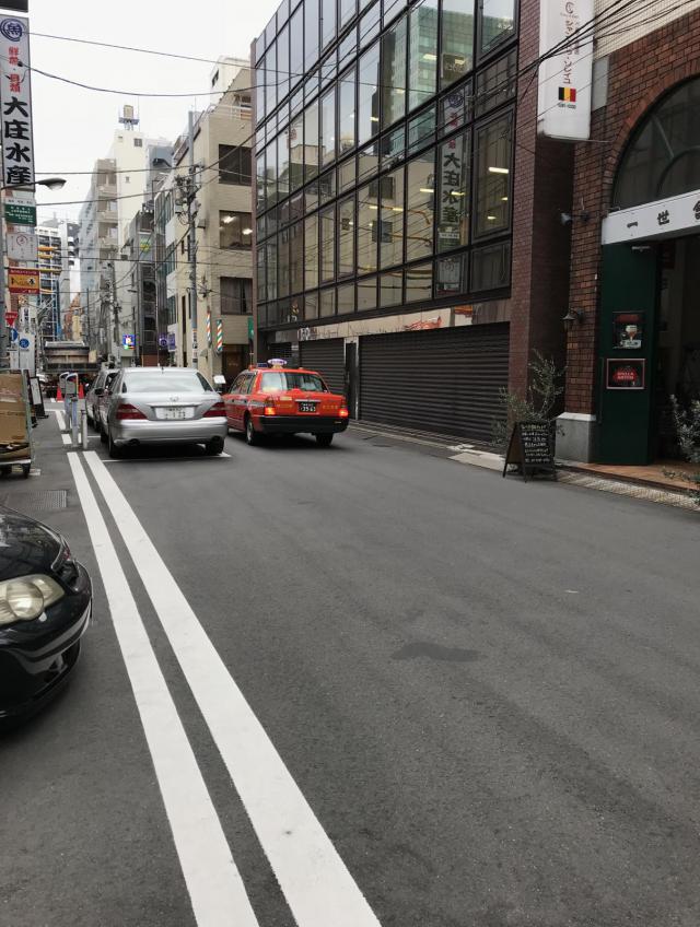 東京都千代田区内神田1