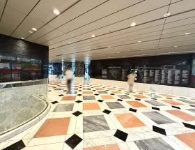 新宿アイランドタワーの外観