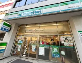 ファミリーマート
