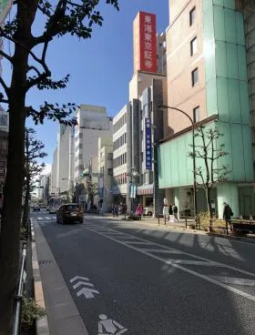 ロータスビルの外観