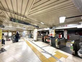 都営新宿線「小川町駅」・東京メトロ丸ノ内線「淡路町駅」からもアクセスしやすい