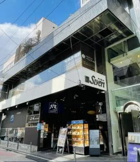 オギタビルの外観