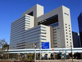 タイム24ビルの外観