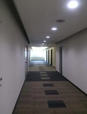 タイム24ビルの外観