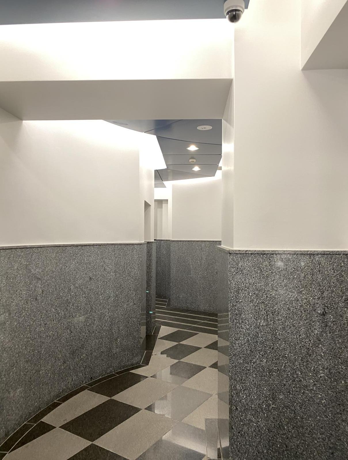 東京都中央区日本橋小伝馬町